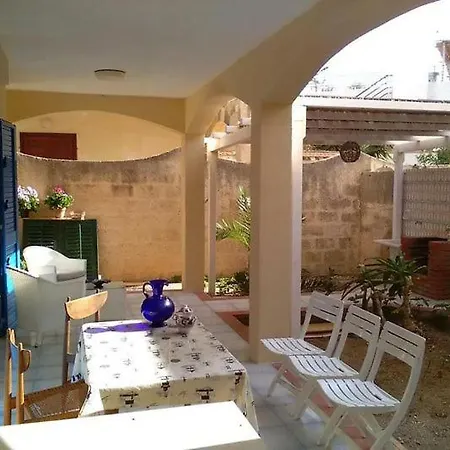 Brezza Di Mare Apartment *